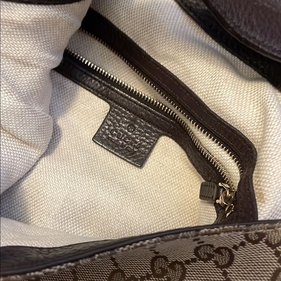 GUCCI satchel purse - Picture 5 of 8